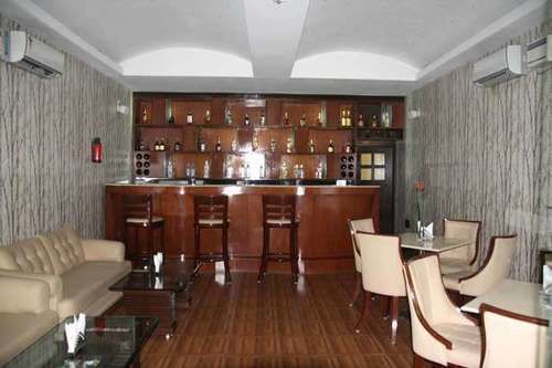 United-21 Grassland Hotel Bagori Buitenkant foto