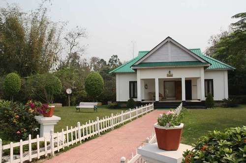 United-21 Grassland Hotel Bagori Buitenkant foto